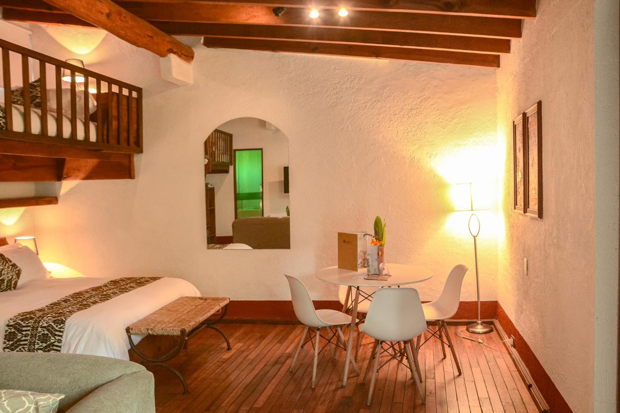 Mesón De Leyendas Breakfast&downtown Hotel 5*