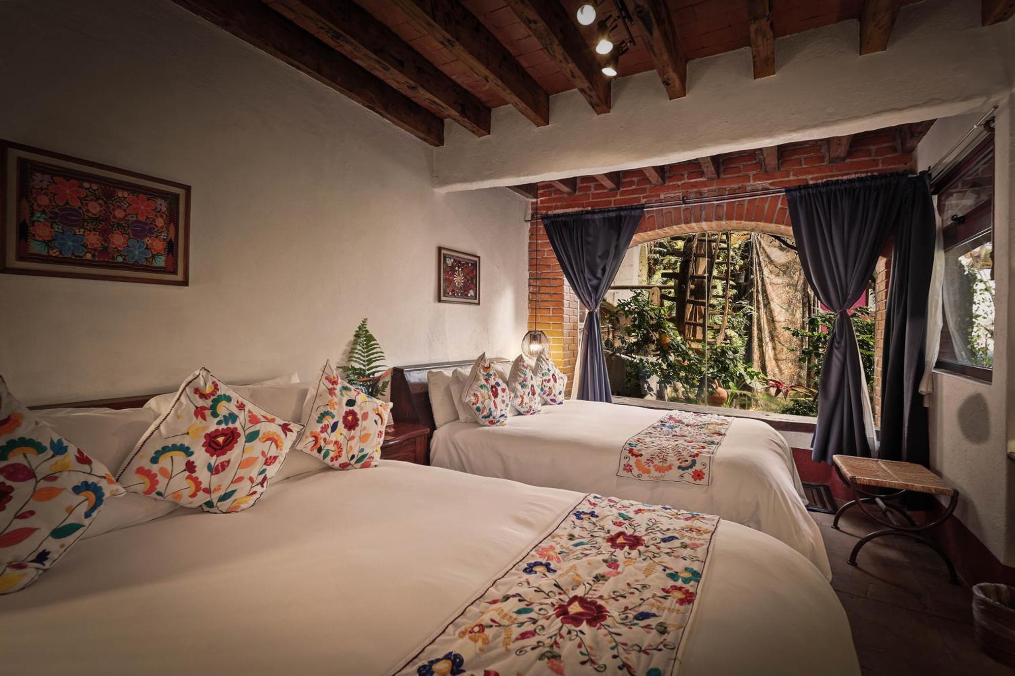 Mesón De Leyendas Hotel 5*